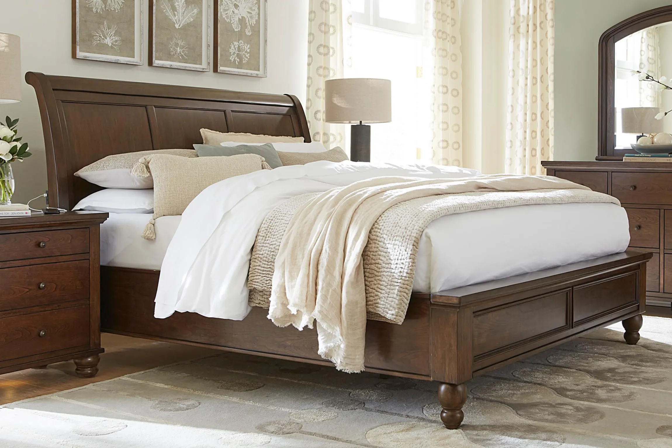 Aspen Home Cambridge Sleigh Bed