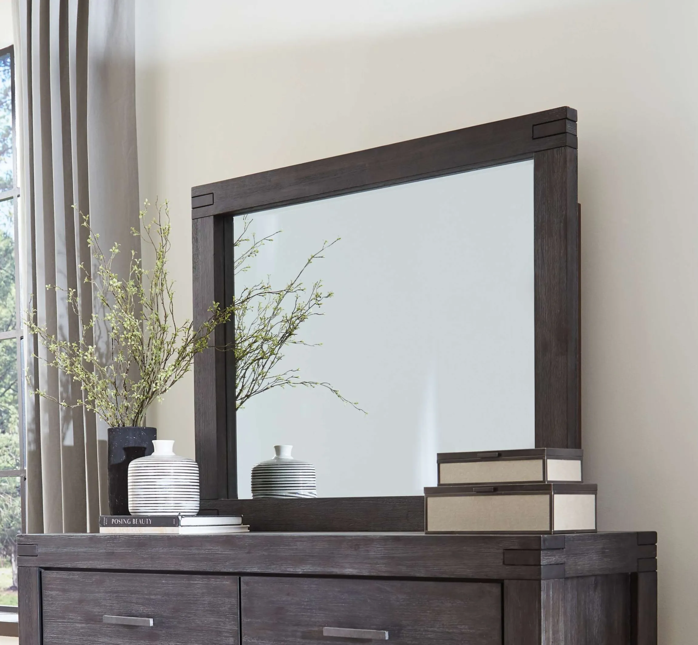 Modus Meadow Mirror