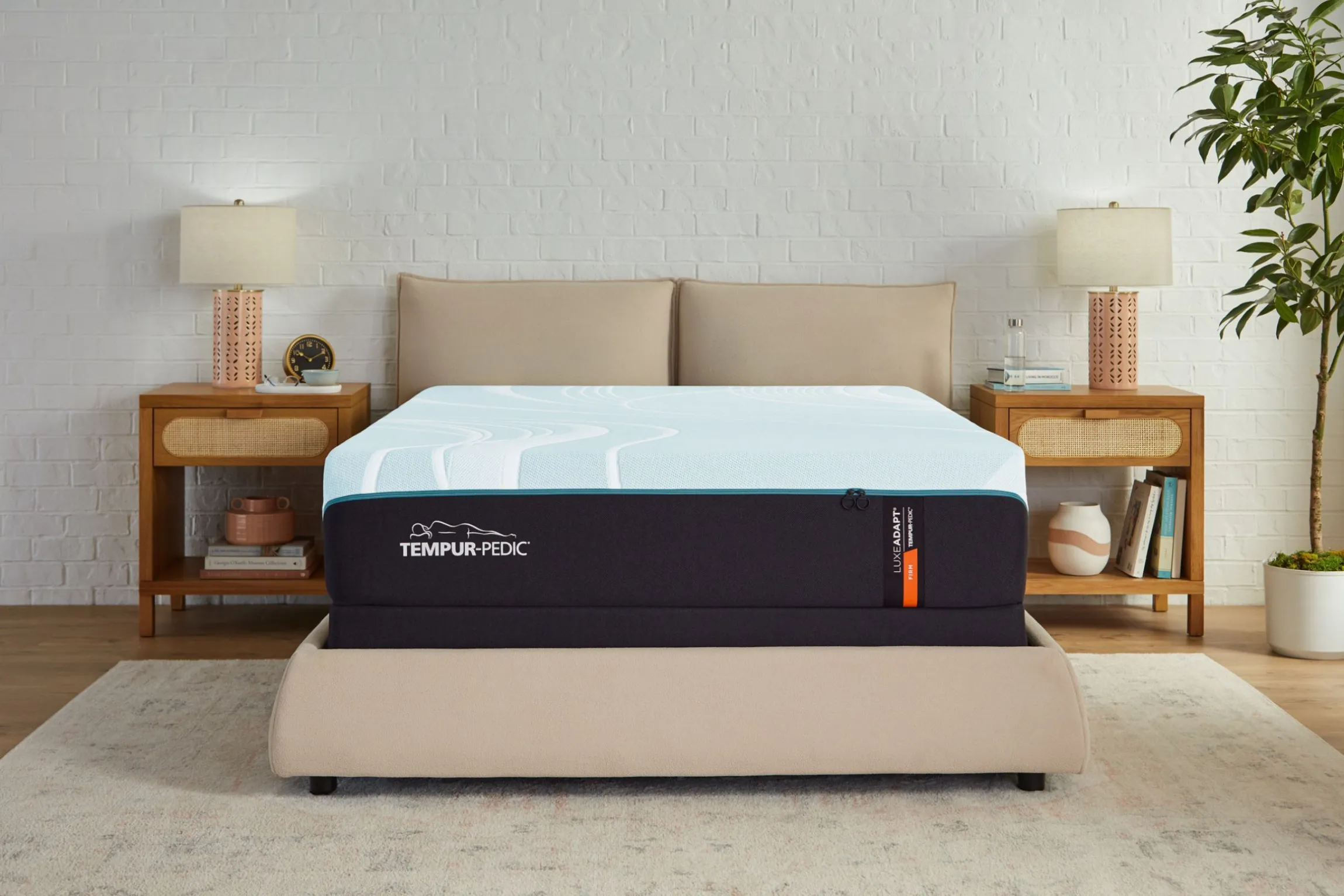Tempur-Pedic LuxAdapt Firm Mattress 13"