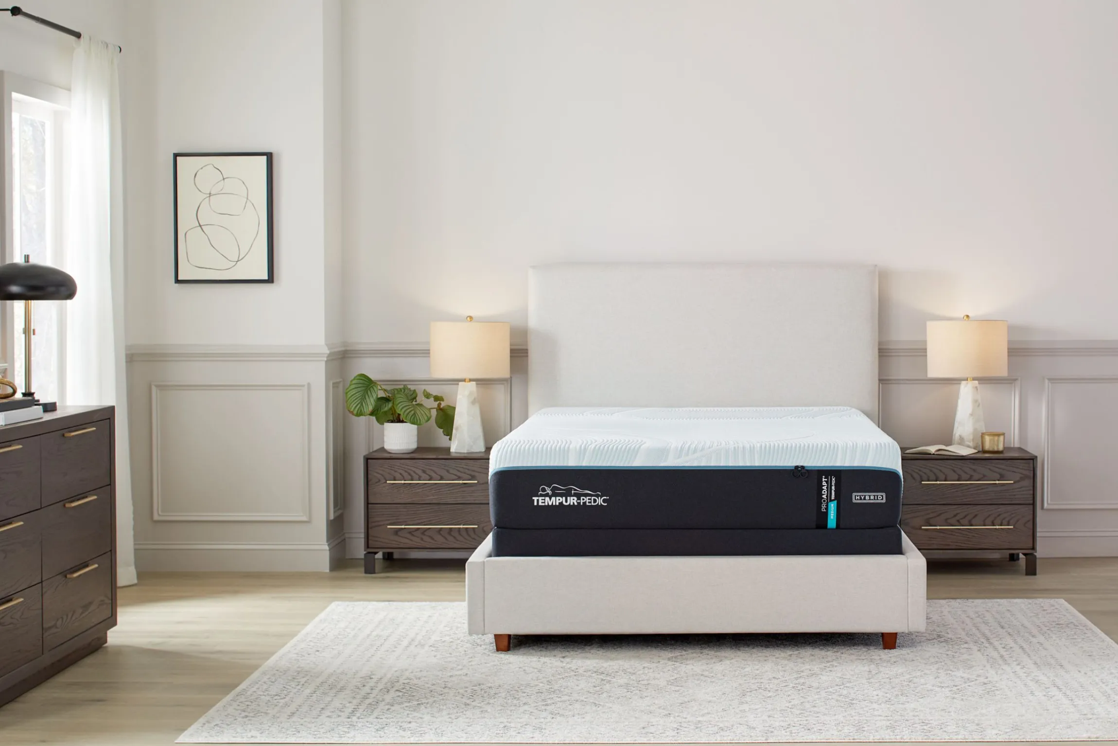 Tempur-Pedic ProAdapt Medium Hybrid Mattress 12"