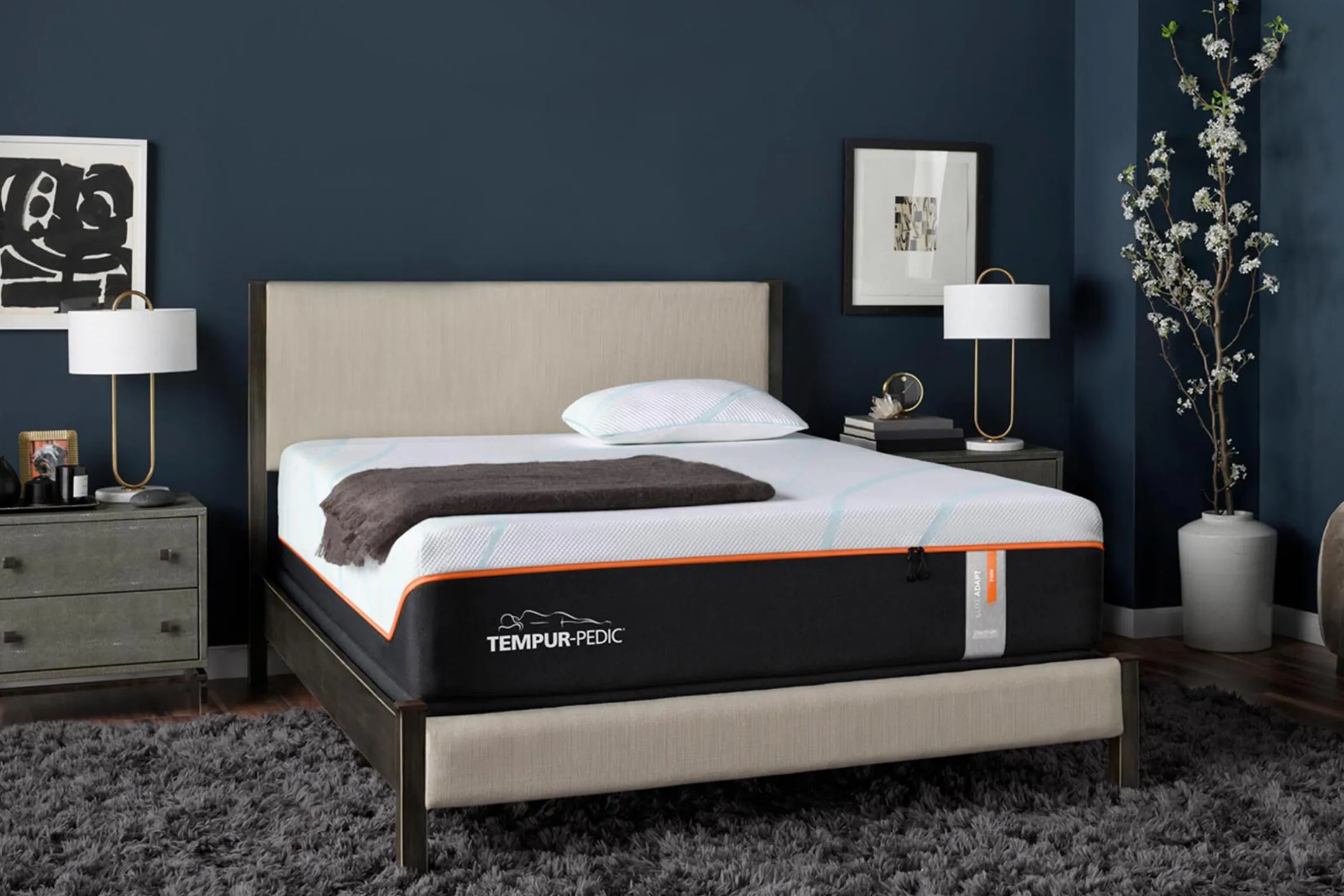 Tempur-Pedic TEMPUR-LuxeAdapt Previous Generation Firm Mattress 13"