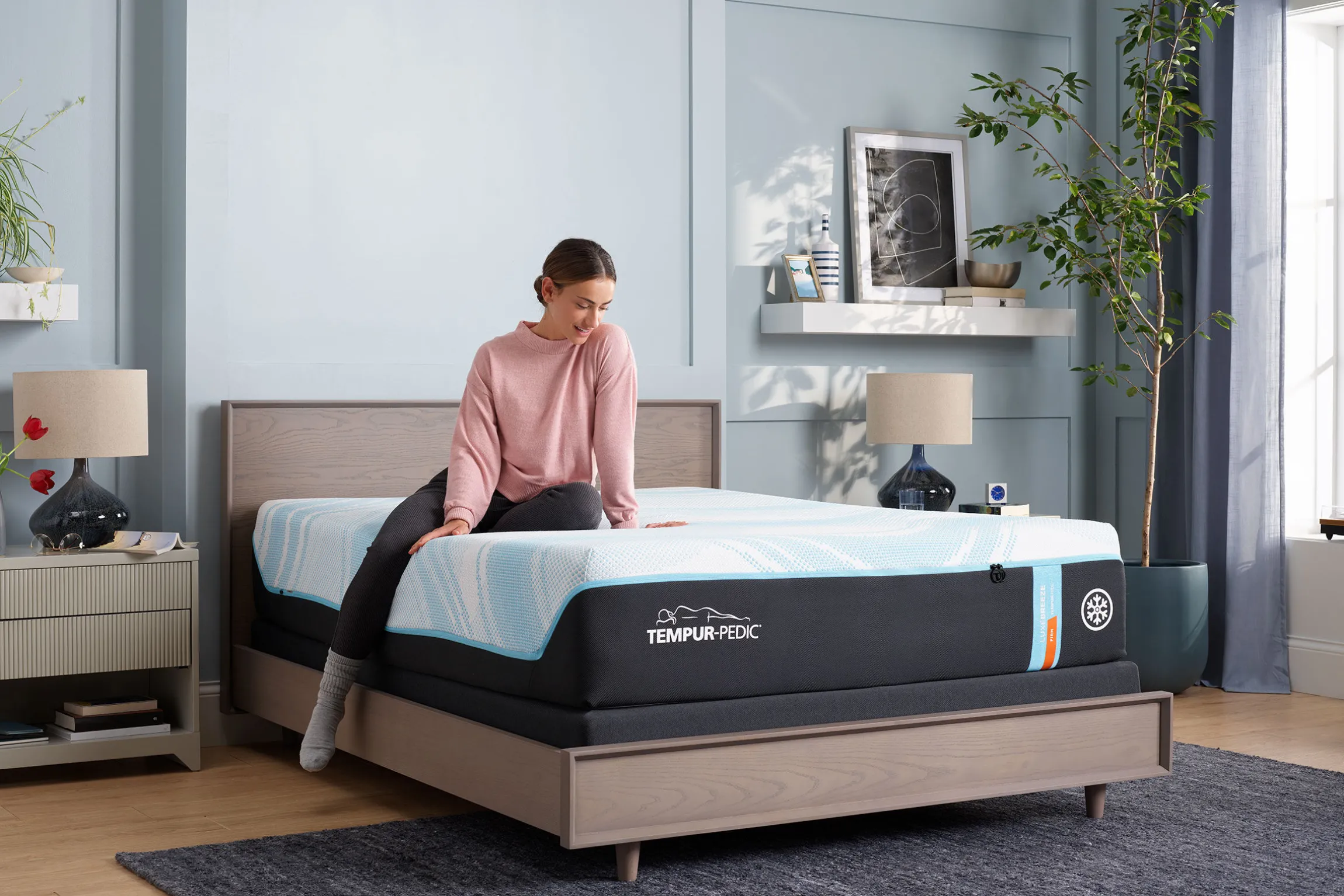 Tempur-Pedic TEMPUR-LuxeBreeze 2.0 Firm Mattress 13"