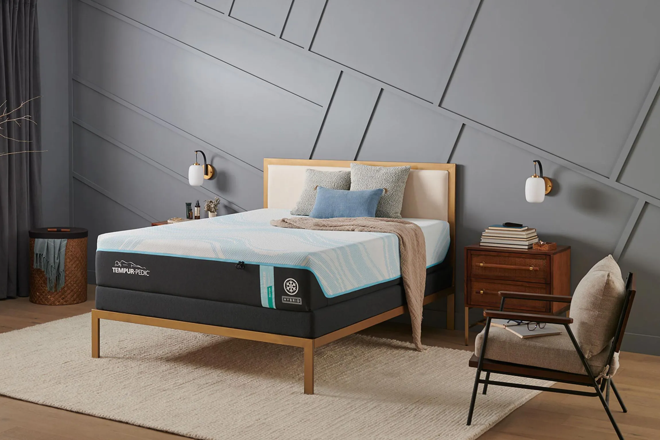 Tempur-Pedic TEMPUR-ProBreeze 2.0 Medium Hybrid Mattress 12"